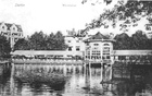 Restauracja "Haus am Westendsee" nad jeziorem Rusałka, adaptowana ze starego młyna słodowego. (1915 r.)