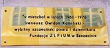 ul. Staromłyńska 3, tablica : Ireneusz Gwidon Kamiński