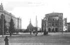 Budynek Teatru Miejskiego po przebudowie, po lewej kościół Św. Piotr i Pawła. (1906 r.)