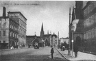 Ulica Energetyków (Die groáe Lastadie), z widokiem na wieżę katedry Św. Jakuba. Po prawej Urząd Celny, po lewej nie istniej†cy budynek apteki. (ok. 1925 r.)