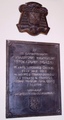 Tablica z herbem: ks. Kardynałowi Augustowi Hlondowi…, 25.XI.1988 r.