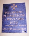 plac Zwycięstwa , kościół pw. św. Wojciecha,  tablica - Polskiemu Żołnieżowi ...1939 r.