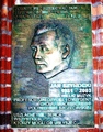 katedra, tablica poświęcona Janowi Szyrockiemu: Dobrze jest dziękować Panu…, H. Karpisz 2006 r., odsłonięcie 2007 r.