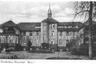 Budynek szpitala przy ul. Strzałowskiej na Golęcinie (1930 r.)