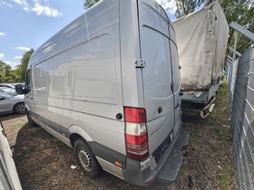 mercedes sprinter